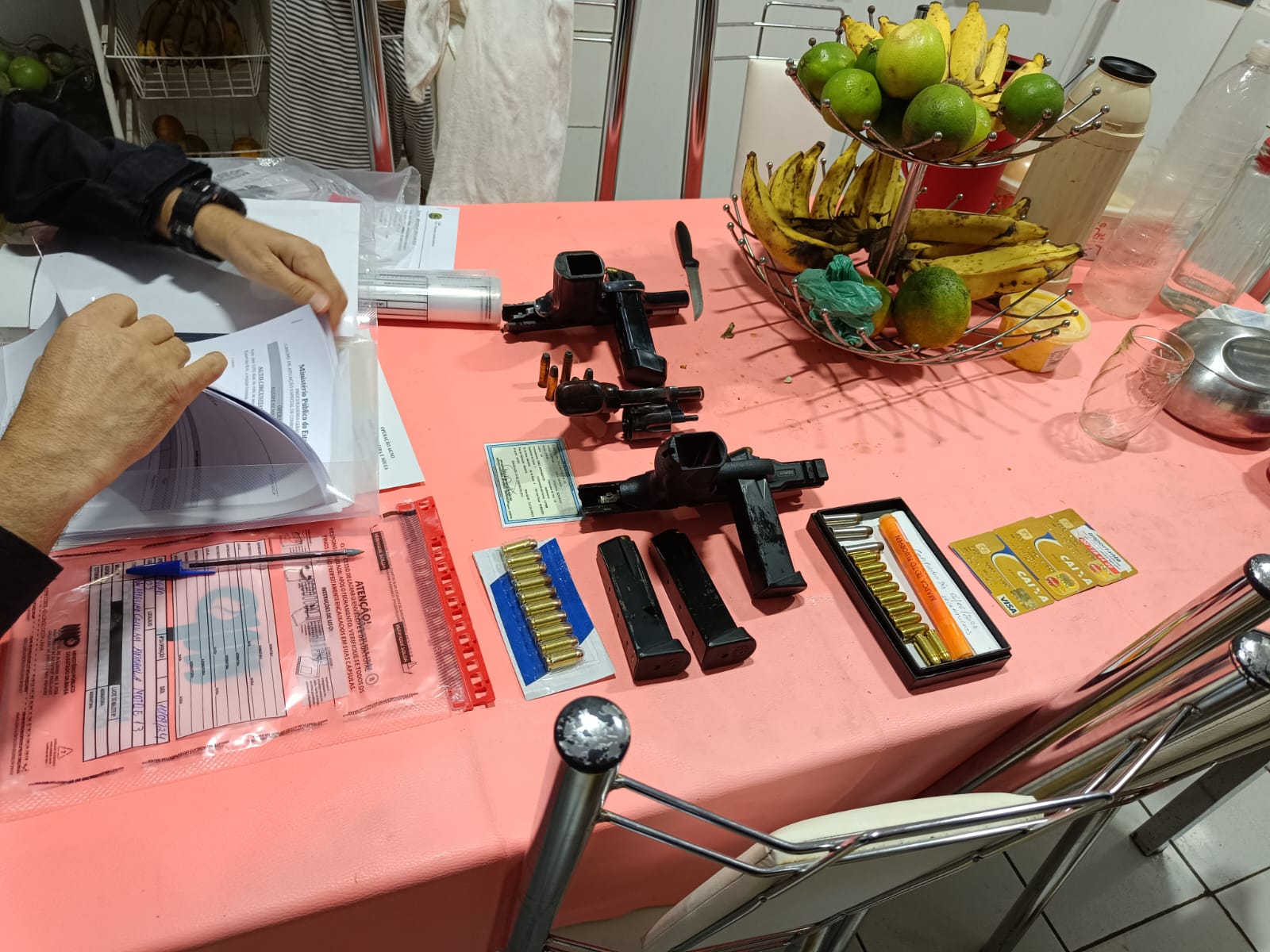 Capa: Polícia e MPBA desmonta quadrilha que matou comerciante para controlar venda de gás em Santo Estevão