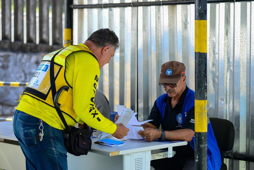 Capa: Prazo para mototaxistas de Salvador atualizarem dados cadastrais termina nesta sexta-feira (4)