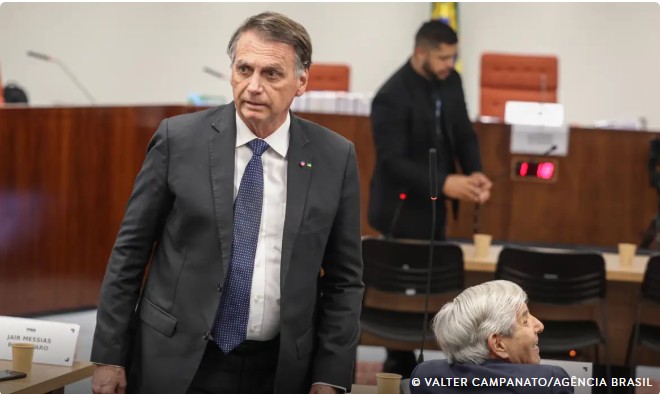 Capa: PGR pede condenação de Bolsonaro e mais sete réus por golpe de Estado