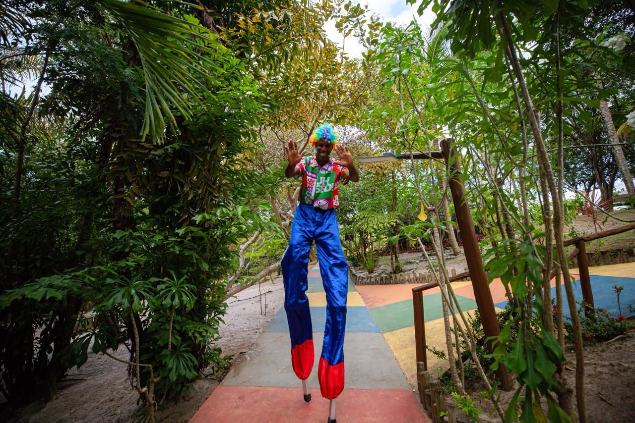 Capa: Magia do circo toma conta do Parque Ecológico de Vilas do Atlântico até domingo (12)