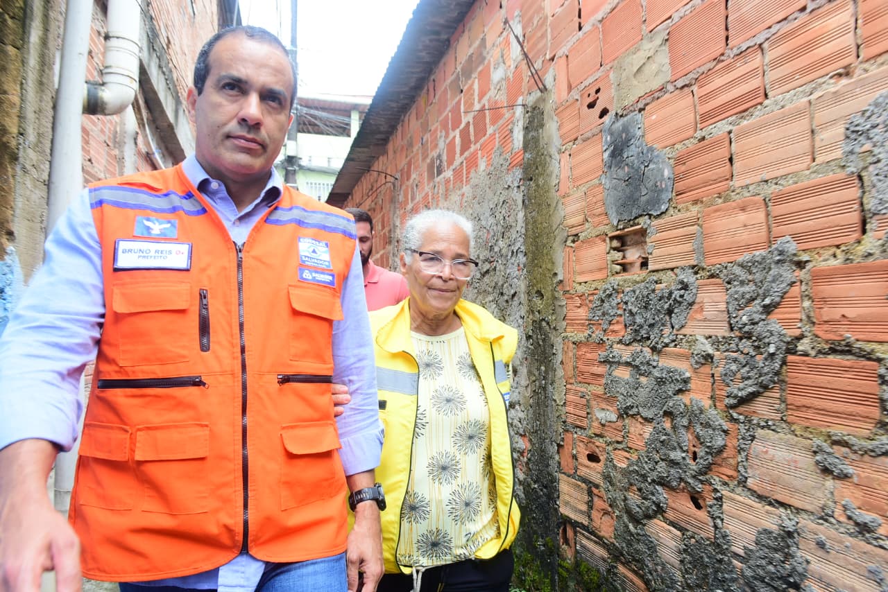 Capa: Prefeitura de Salvador anuncia R$ 130 mi em obras de contenção de encosta em 46 áreas de risco