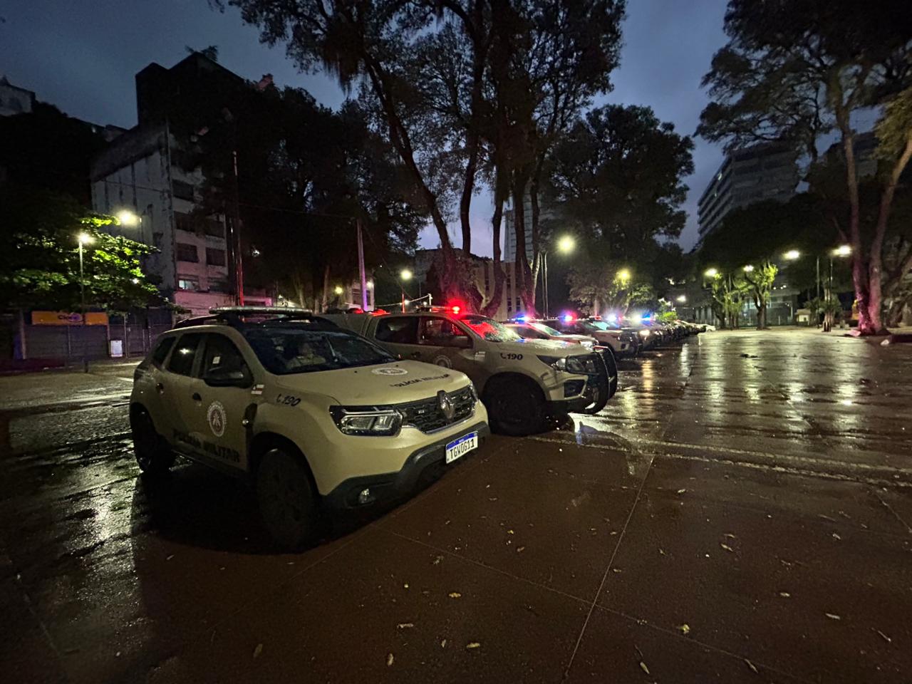 Capa: Forças de Segurança realizam operação contra o tráfico de drogas na Gamboa