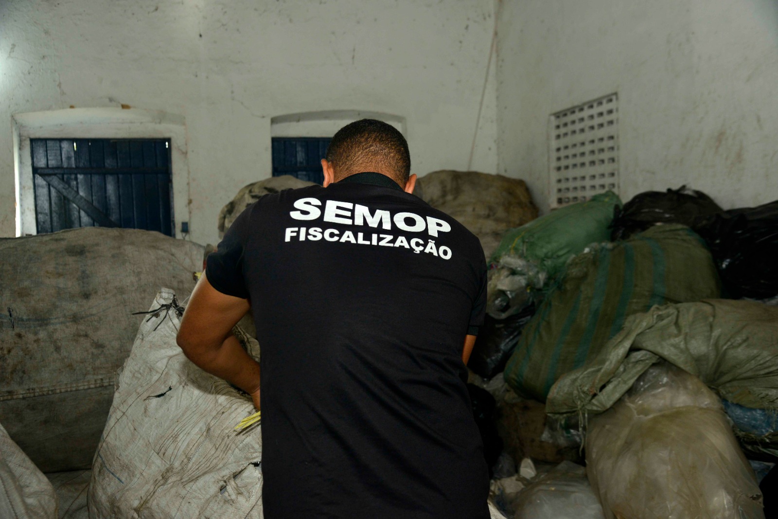 Capa: Prefeitura de Salvador e SSP-BA realizam operação em combate a ferros-velhos irregulares na Gamboa