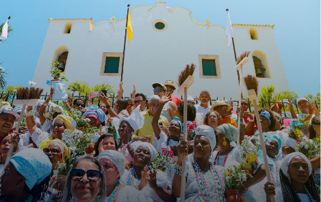 Capa: Prefeitura de Lauro de Freitas realiza Cortejo Cultural em homenagem a Santo Amaro de Ipitanga