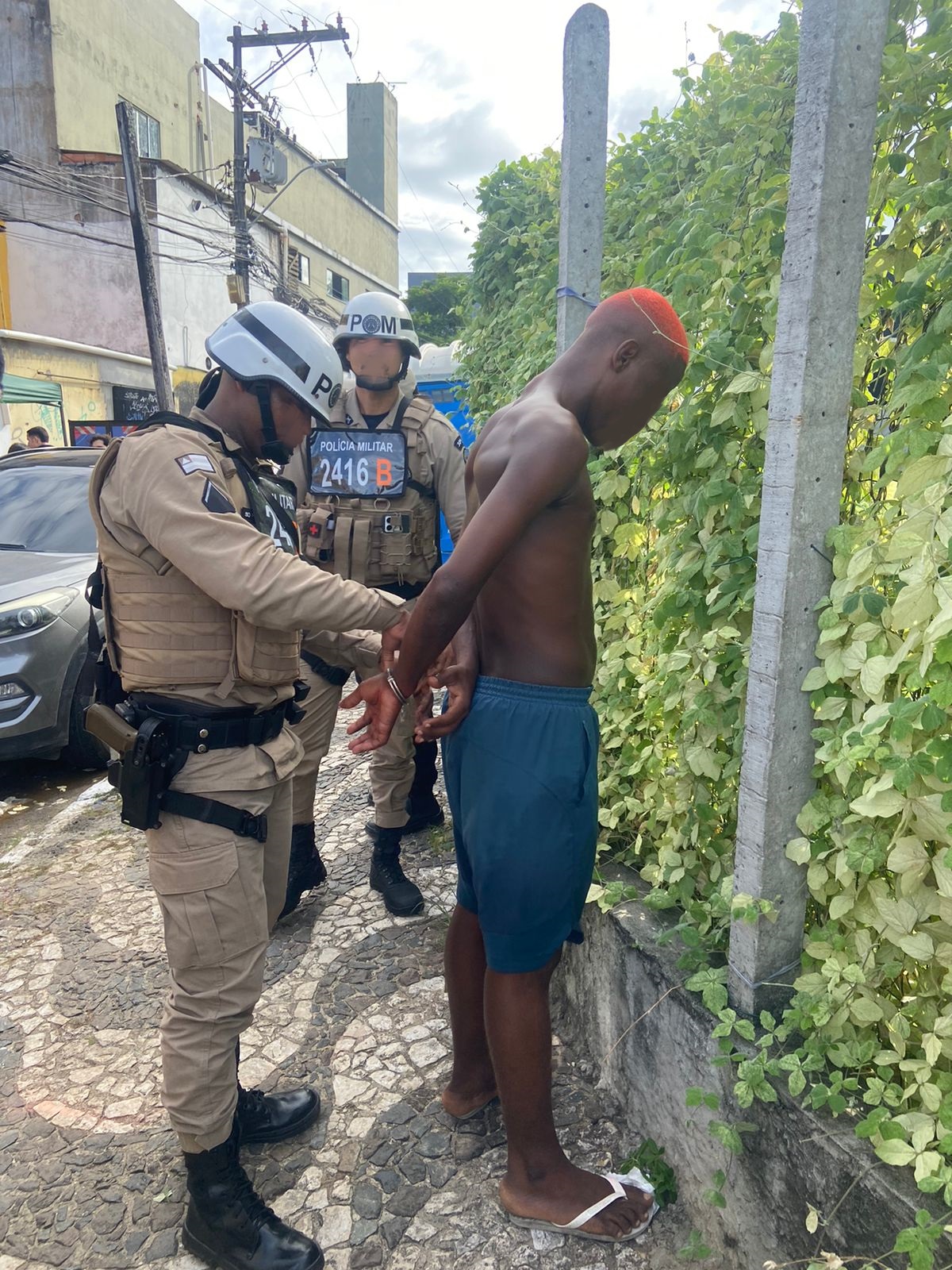 Capa: PMBA captura procurados nos portais de abordagem do Carnaval de Salvador