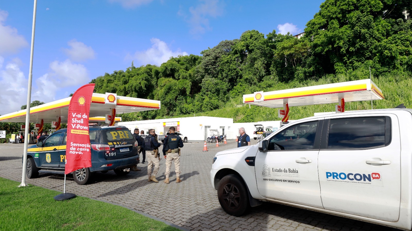 Capa: Jerônimo Rodrigues anuncia medida para reduzir preço do diesel na Bahia