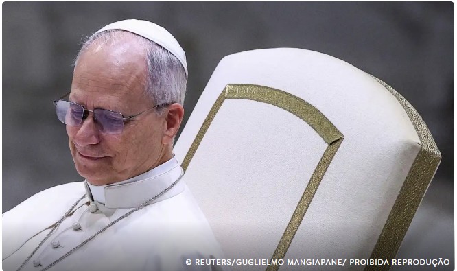 Capa: Papa responde a Trump: “Não tenho medo do presidente dos EUA”