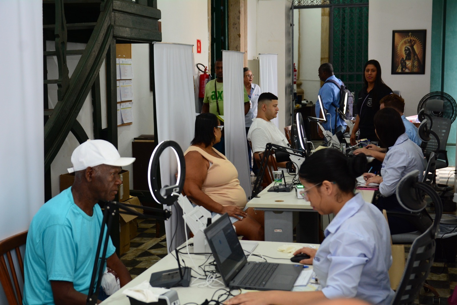 Capa: “Periferia de Direitos” leva serviços de saúde, justiça, cidadania, cultura e assistência social a  Lauro de Freitas