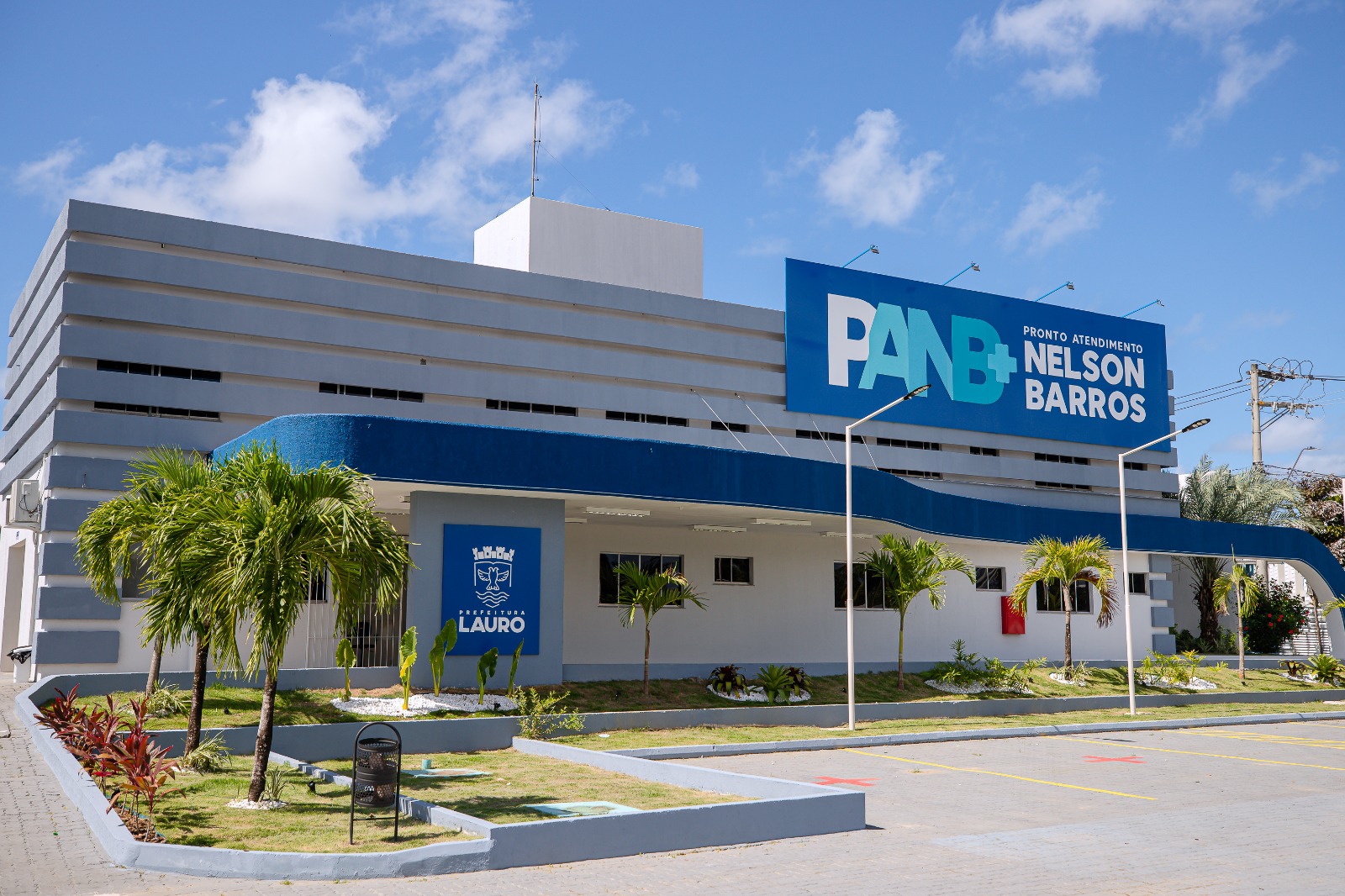 Capa: Novo Pronto Atendimento Nelson Barros é entregue em Lauro de Freitas