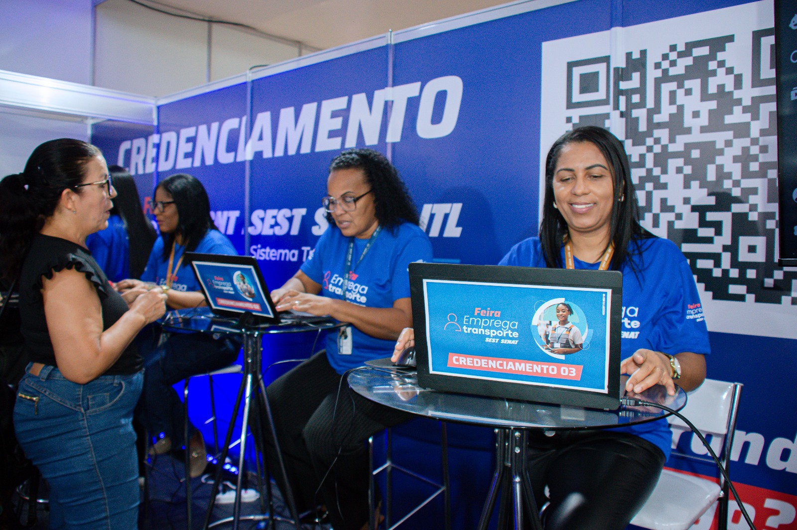 Capa: II Feira Emprega Transporte amplia oportunidades com mais de 1mil vagas de emprego e estágio em Lauro de Freitas