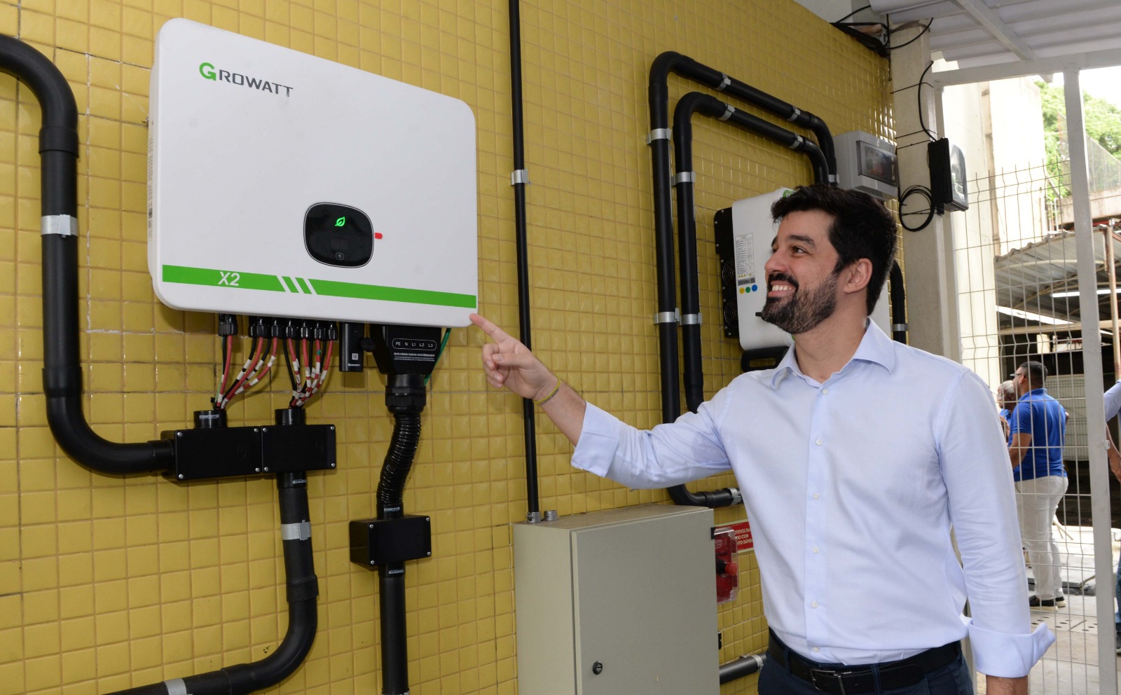 Capa: Salvador: nova usina solar é instalada na Estação da Lapa através de parceria entre Prefeitura e Coelba