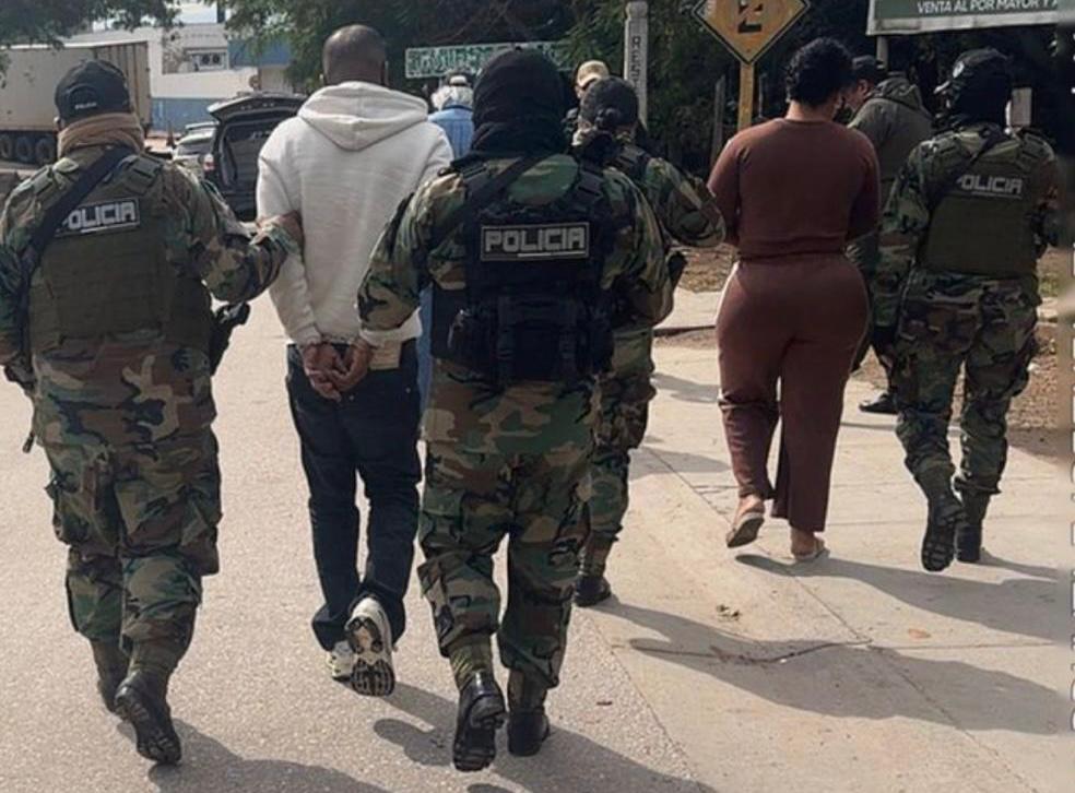 Capa: Forças Policiais da Bahia, Bolívia e Interpol concluem extradição de líder de facção e esposa
