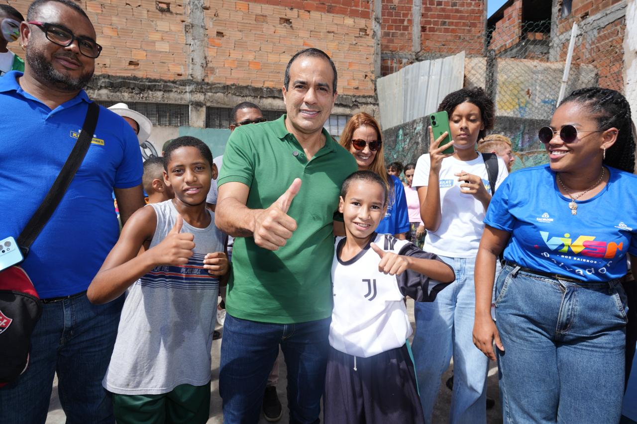 Capa: Saramandaia recebe serviços municipais e cultura na primeira edição do Viver Salvador nos Bairros