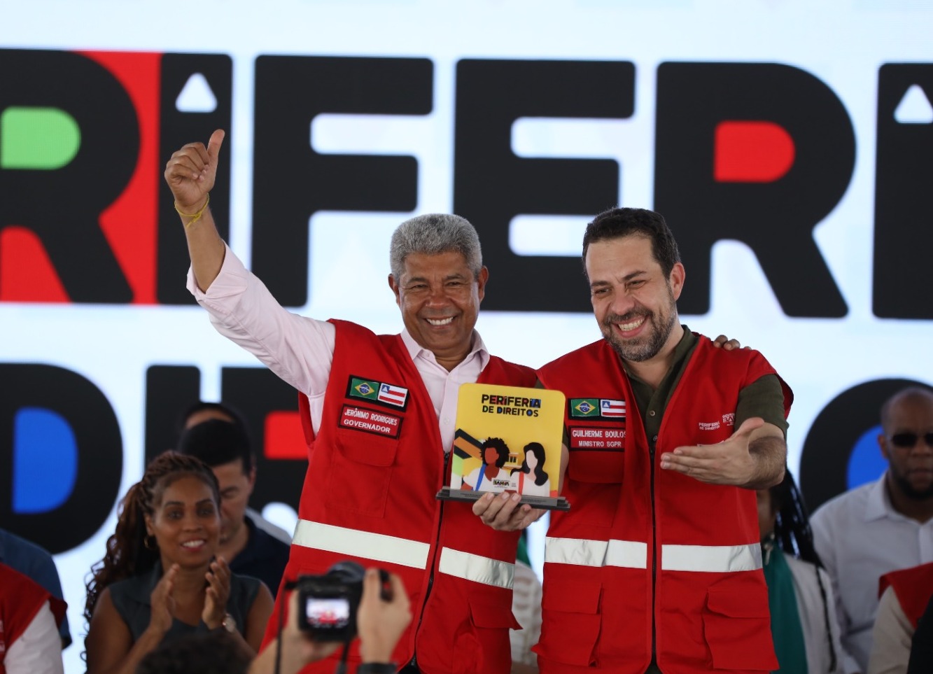 Capa: Periferia de Direitos e Feira da Cidadania facilitam acesso da comunidade baiana a serviços, saúde e justiça