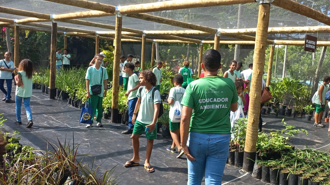 Capa: Village Itaparica segue com atividades gratuitas de educação ambiental para estudantes da rede pública