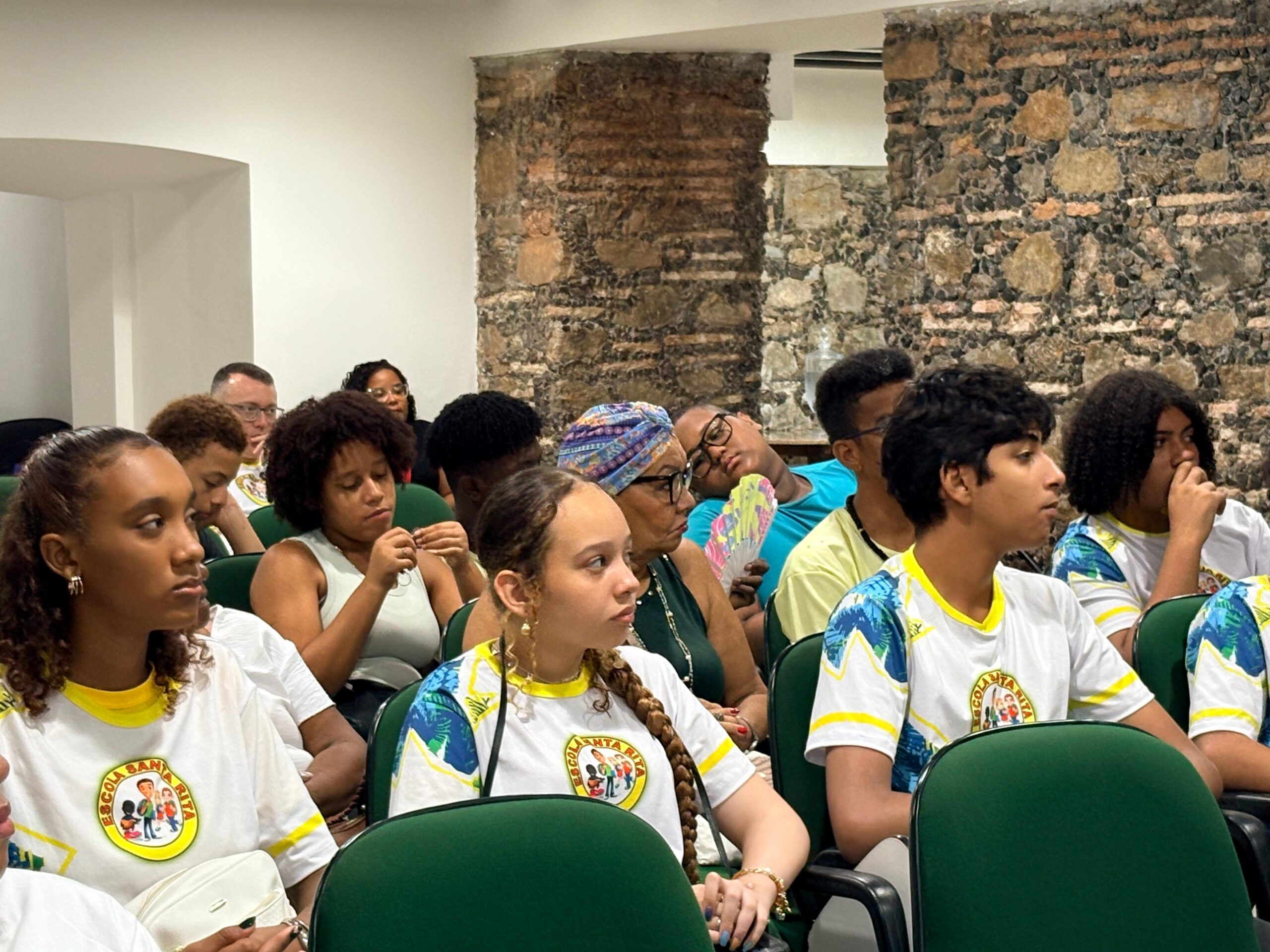 Capa: Diálogos Ecossistêmicos reúne lideranças, educadores e jovens para discutir cidadania e participação democrática