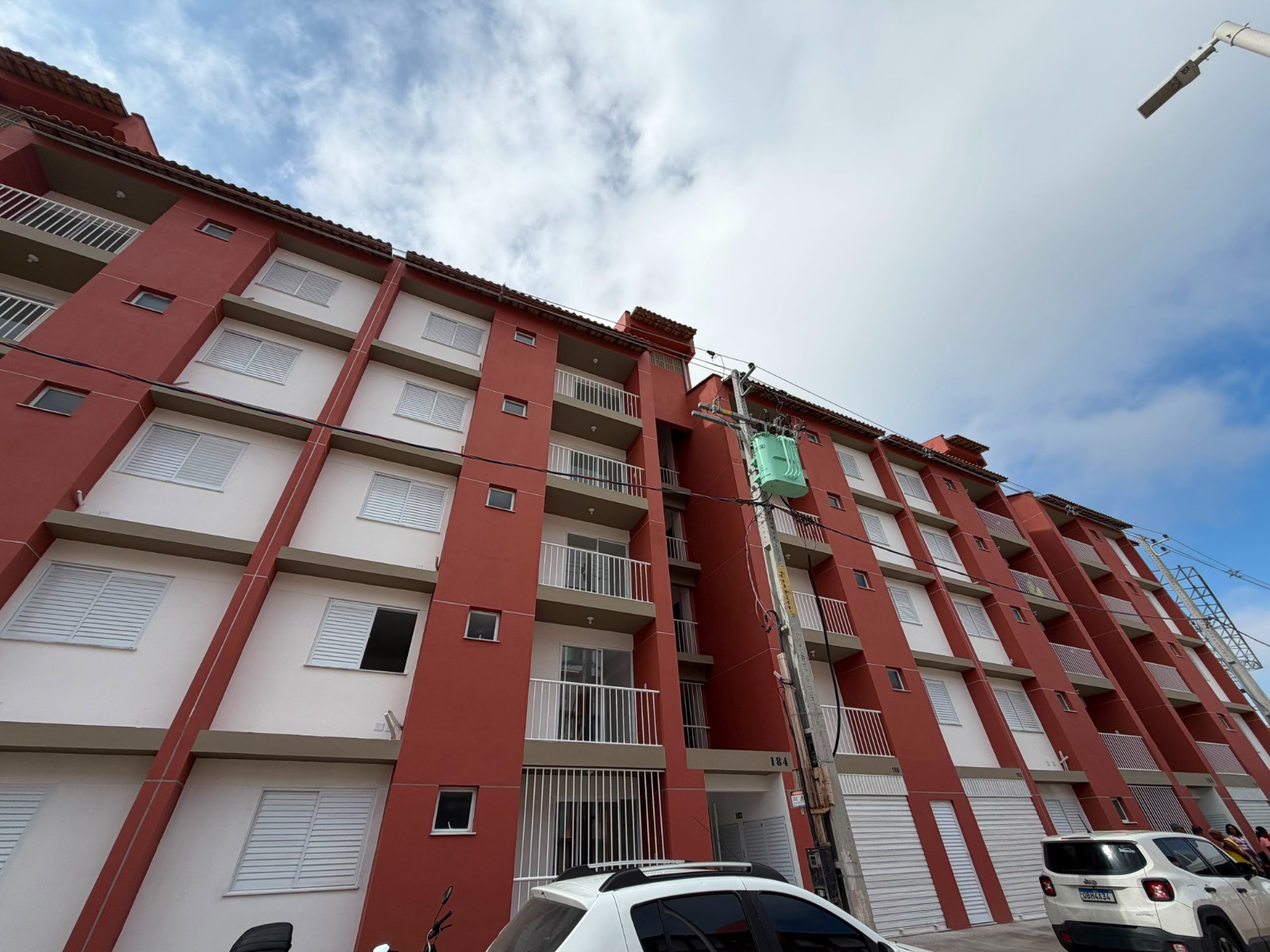 Capa: Prefeitura de Salvador entrega mais 71 unidades habitacionais do Novo Mané Dendê