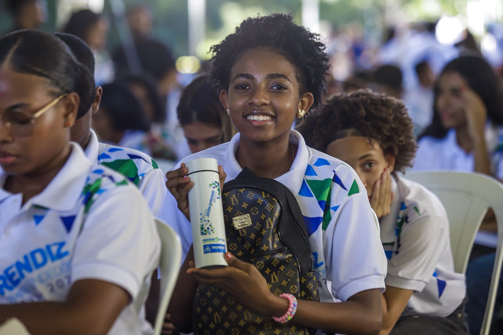 Capa: 600 jovens iniciam formação profissional em projeto da Prefeitura de Salvador