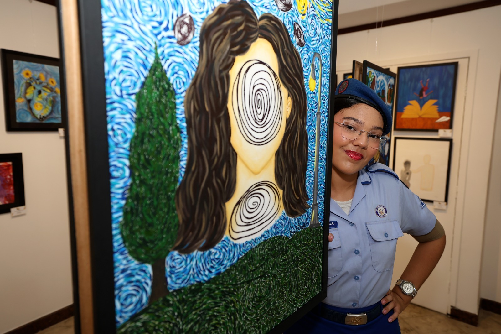 Capa: Estudantes do CPM Lobato transformam sentimentos e experiências em obras de arte