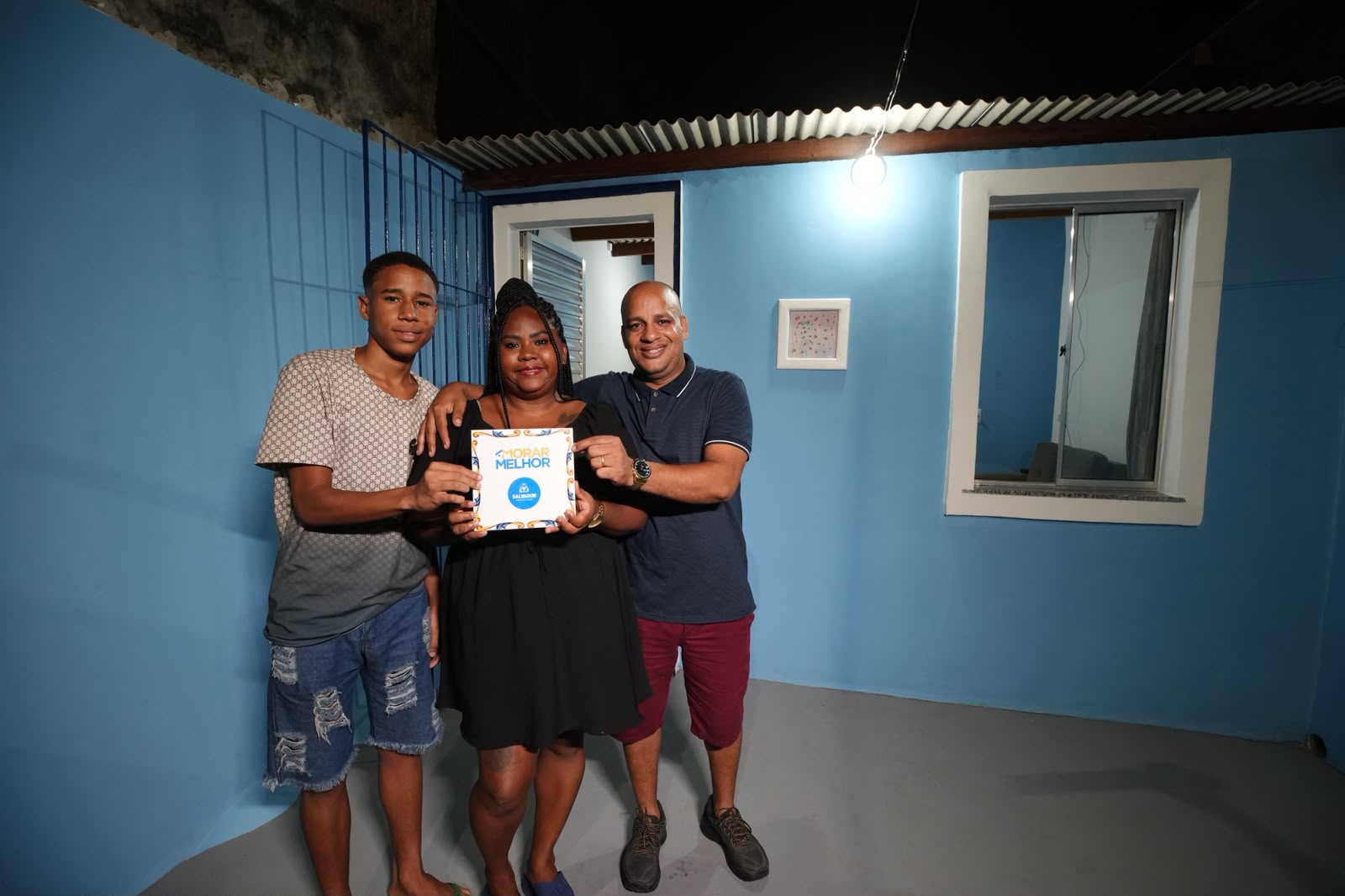 Capa: Prefeitura de Salvador entrega 100 casas reformadas e arena de grama sintética no Arraial do Retiro